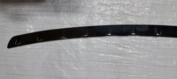 MERCEDES GLA W156 Takapuskuri Kromilista A1568850011 image 2