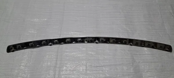 MERCEDES GLA W156 Takapuskuri Kromilista A1568850011 image 5