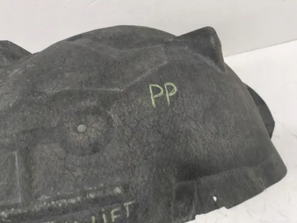 Front Right Wheel Arch Opel Astra V K Lift image 6