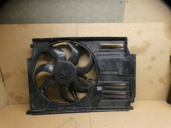 Kylfläkt Mini BMW F39 F45 F48 F55 OEM 7617608 image 6