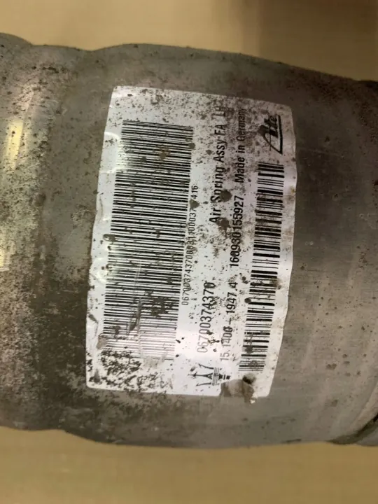 Maserati Levante fram vänster luftfjädring OEM 6700374370 image 4