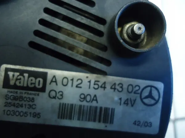 MERCEDES A W168 1.7 1.9 CDI Vaihtovirtageneraattori A0121544302 image 4