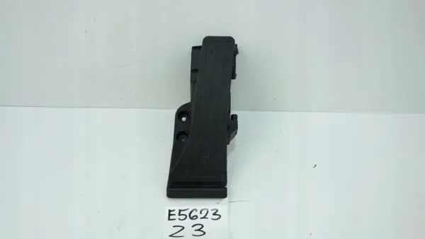 Pédale d'accélérateur Mercedes-Benz OEM A2233000400 image 2