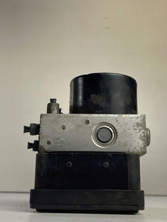 ABS-rempomp Toyota Yaris II image 5