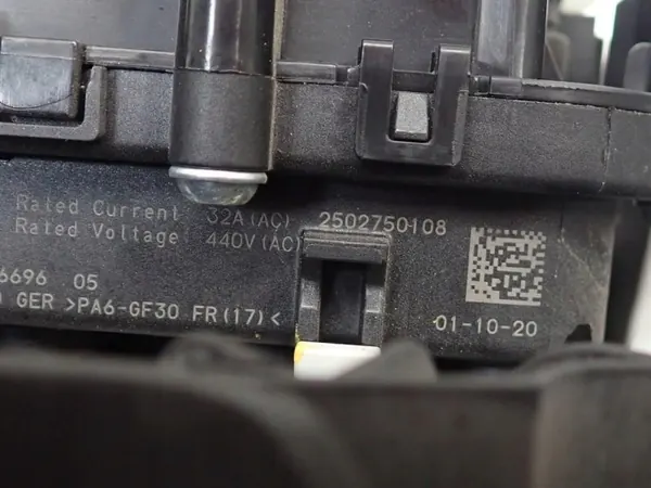 BMW OE Ladebuchse für iX3 G08 21R image 7