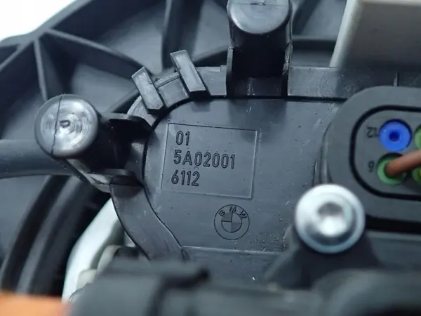 BMW OE Ladebuchse für iX3 G08 21R image 9