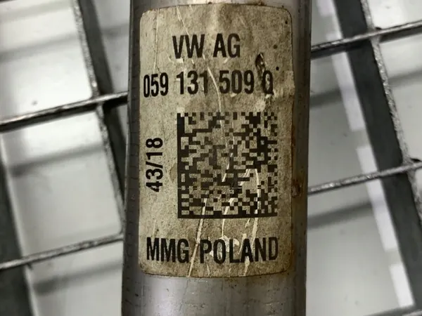 EGR-putki OEM 059131509Q Audi Q8 3.0 TDI:lle image 3