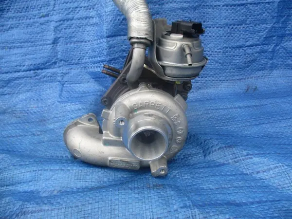 Turboaggregat Ford Peugeot Citroen Volvo 1.6 HDI image 2