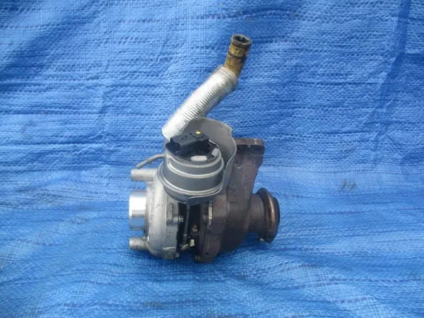 Turboaggregat Ford Peugeot Citroen Volvo 1.6 HDI image 3