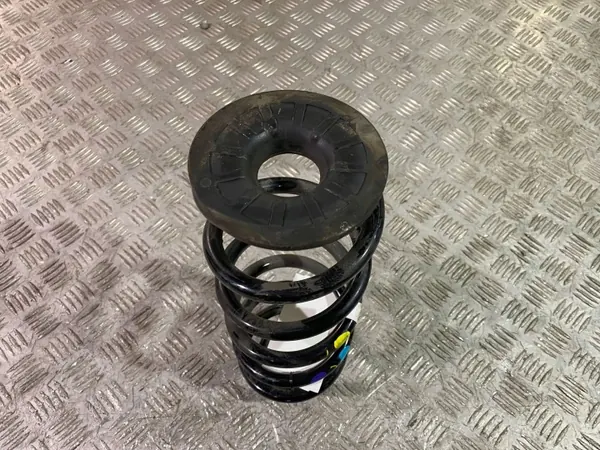 Hyundai Ioniq 2021 Hinterfeder OEM 55335G7900 image 3