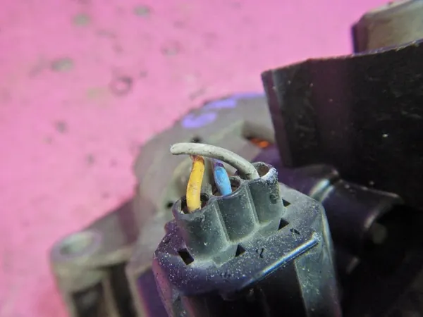 FORD KA I 96-08 1.3 Vaihtovirtageneraattori 90A 3S5T10300AA image 5