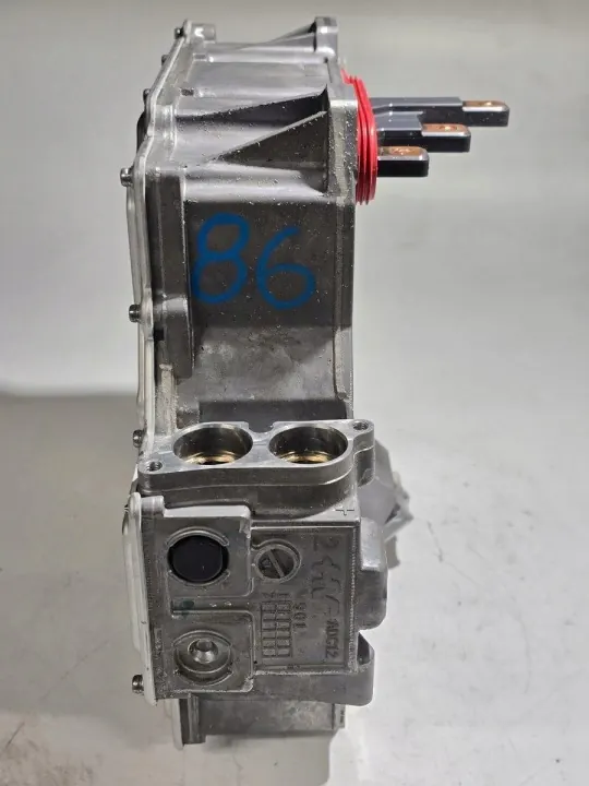 Inversor Audi Q8 E-Tron OEM 0EF907080E - Usado image 4