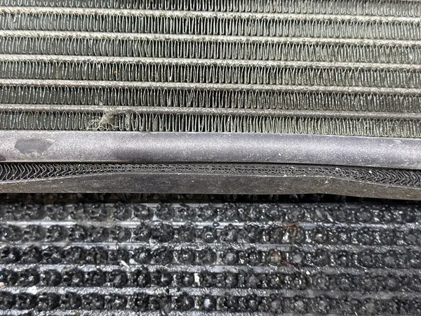 Radiador de óleo 7P0317019 Porsche Cayenne II VW Touareg II image 4