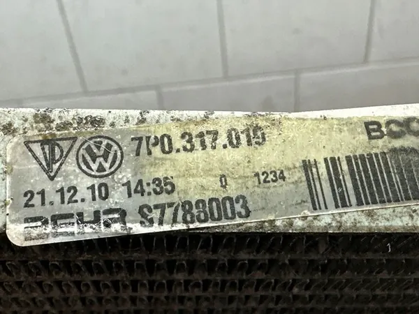 Radiador de óleo 7P0317019 Porsche Cayenne II VW Touareg II image 5