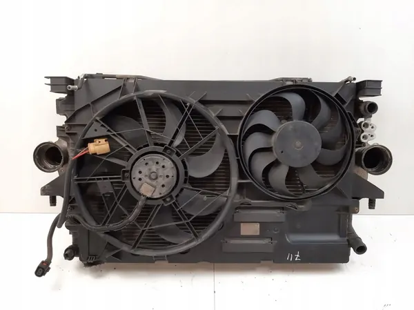 2004 Volkswagen Transporter - Caravelle T5 Radiador 7H0121207F image 9