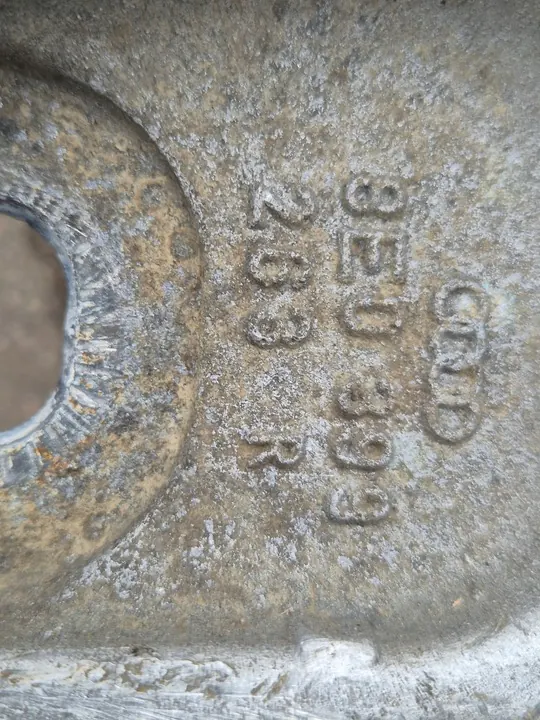 Audi A4 B6 B7 Gearbox Mount OE 8E0399263R image 4