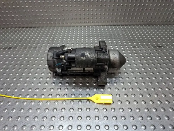 Motor de arranque Toyota OEM 28100-0R010 para Avensis image 3