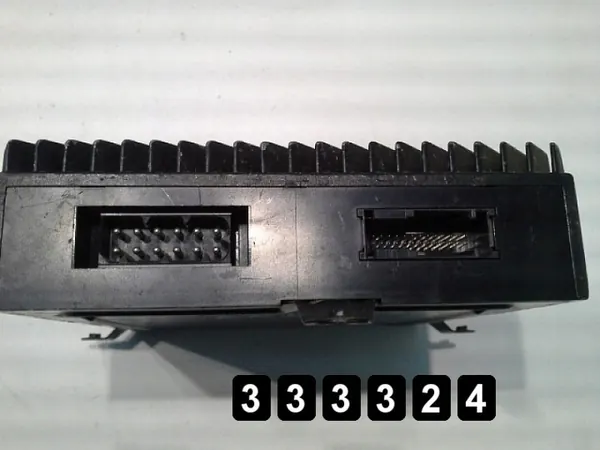 Amplificateur audio BMW OEM AM-333324 - Occasion image 3