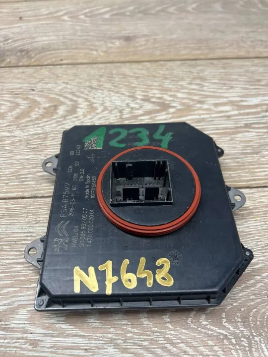 Contrôleur LED phare Jeep Cherokee OEM 1401000000 image 3
