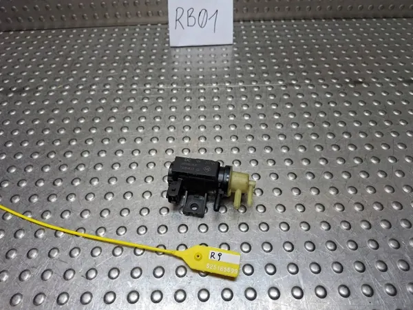 Válvula de vacío OEM S25165699 para Nissan NV300 image 2