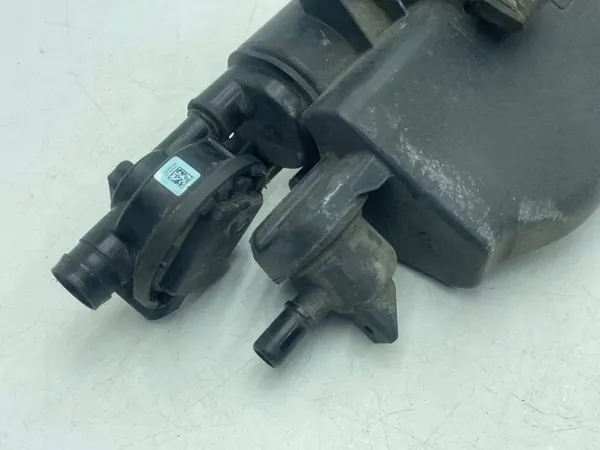 Koolstoffilter OEM 7244151 voor BMW F30 F31 335i image 3