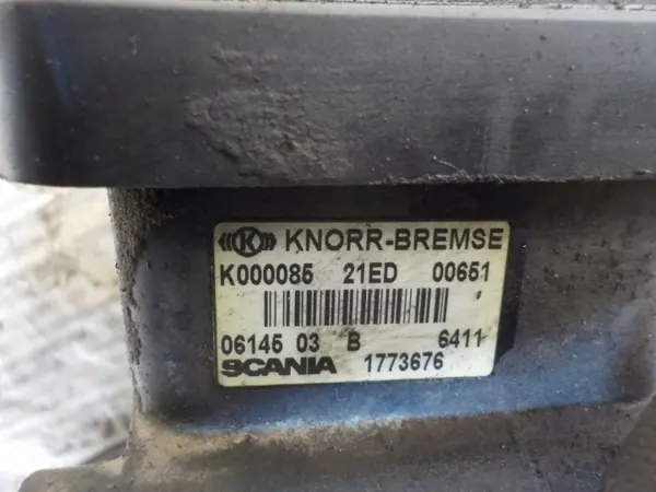 Modulateur de valve ABS Scania OE 1773676 - Occasion image 6