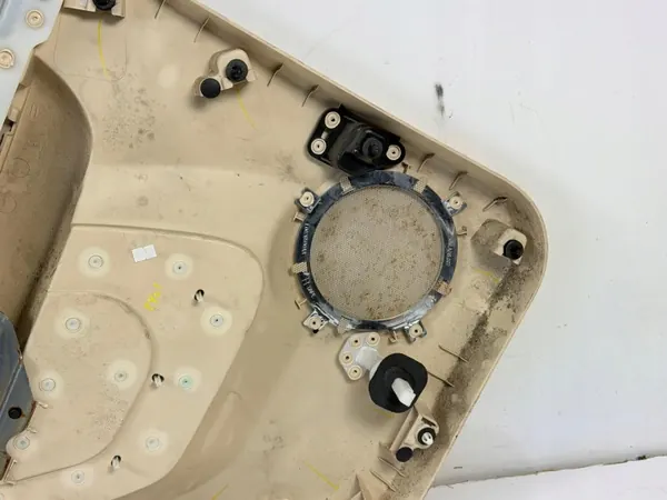 OEM 11GM285A Cadillac Escalade Rechter Achterdeur Bekleding image 8
