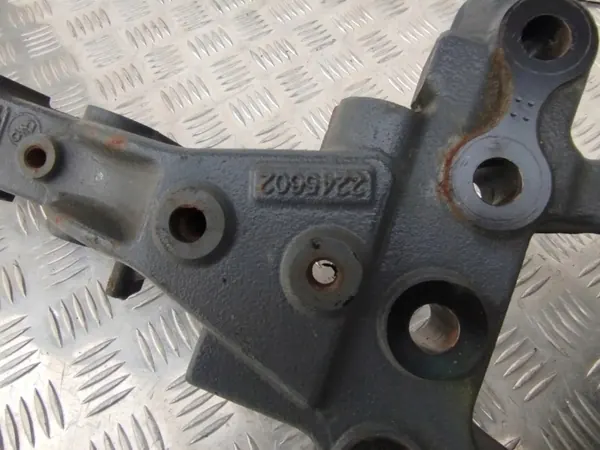 Support de Cabine DAF Gauche OEM 2245602 image 3