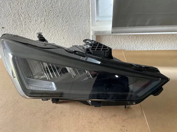 Farol Direito CUPRA LEON SPORTSTOURER LED 5FB941774A image 5