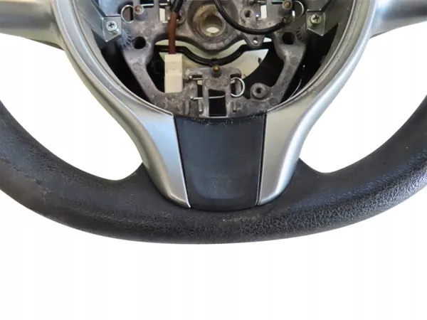 Toyota OEM Ohjauspyörä Yaris III 2011-2020 - Käytetty image 8