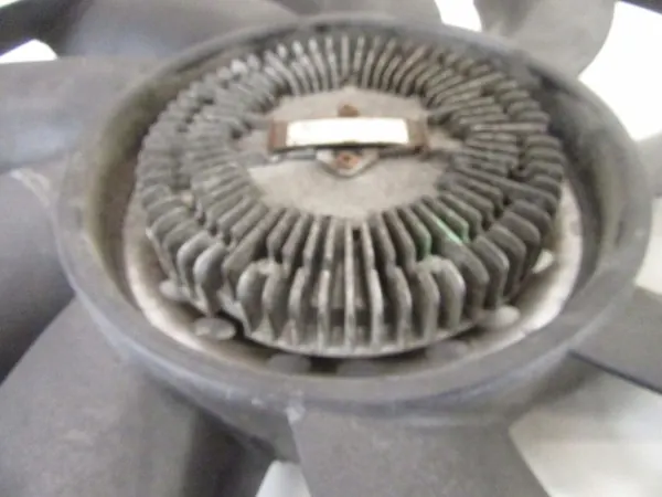 Radiatorventilator OEM 17417504732 voor BMW X5 E53 image 3