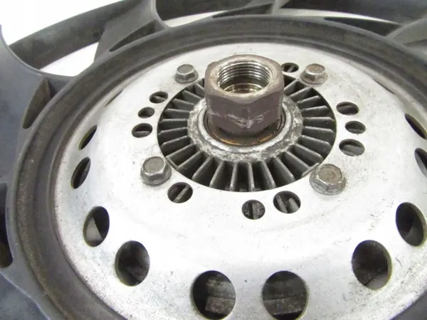 Radiatorventilator OEM 17417504732 voor BMW X5 E53 image 6