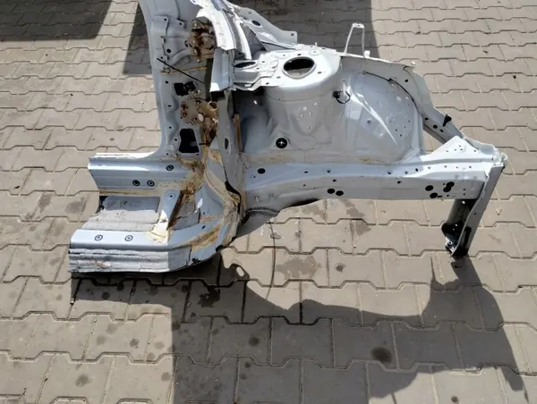 TOYOTA C-HR II vänster frampanel OEM image 3