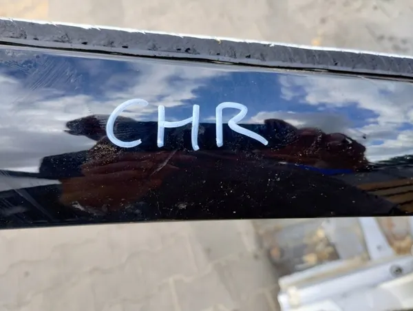 TOYOTA C-HR II vänster frampanel OEM image 5