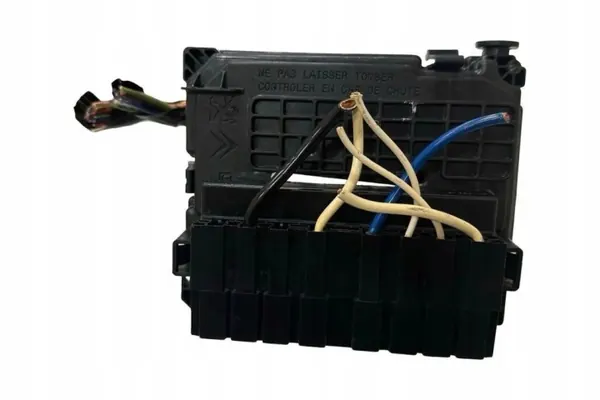 Module confort OEM 9667199780 pour Citroën C3 Picasso image 3
