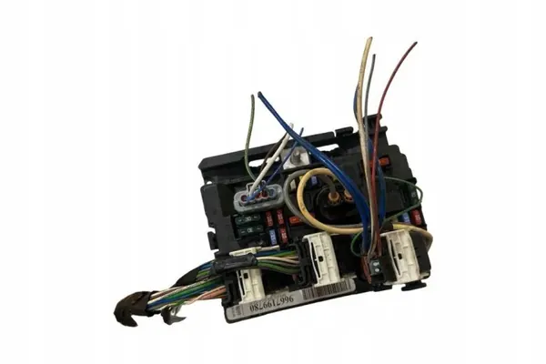 Module confort OEM 9667199780 pour Citroën C3 Picasso image 5