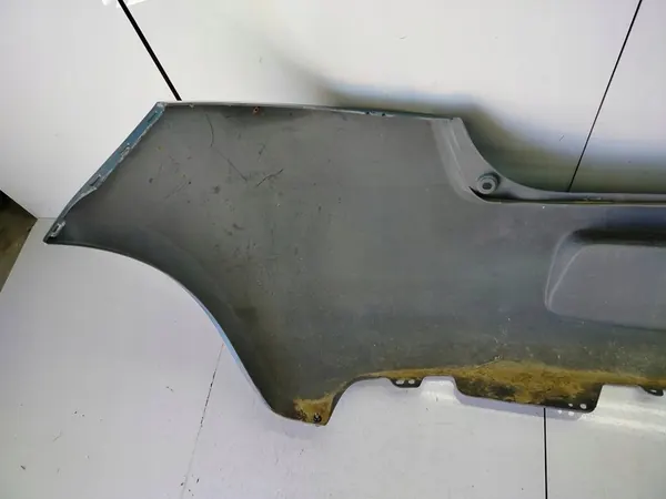 Paraurti posteriore Toyota Yaris II 2006 image 8