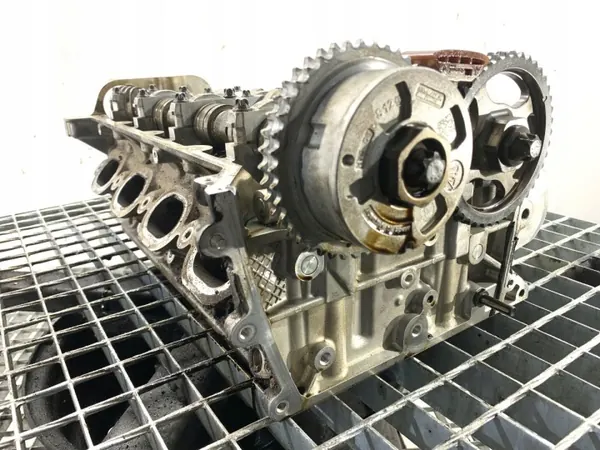 Culasse gauche OEM 9481041065R Porsche Panamera image 3