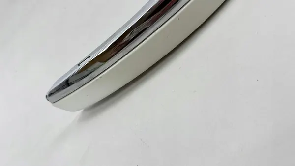 VW GOLF V 5 KOMBI JETTA Etupuskuri trim oikea 1K0853964 image 2