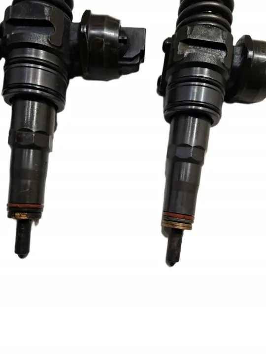 Bosch 038130073BQ 0414720312 Inyector Usado image 3