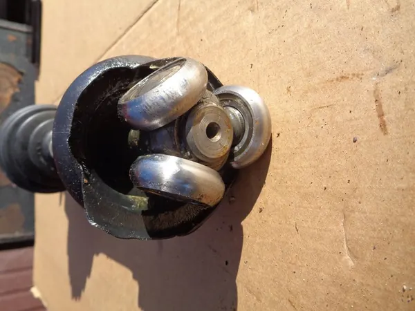 Eixo de transmissão Mercedes-Benz A W177 A1773303903 image 3