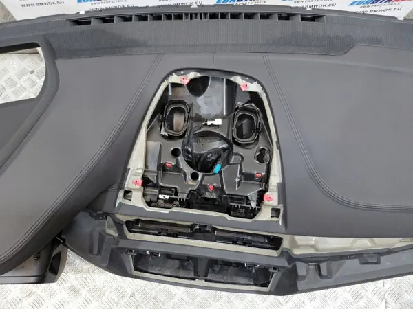 BMW 6 G32 LCI Mittariston Konsoli Musta Sensatec OEM 7944666 image 3