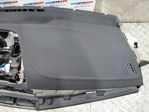 BMW 6 G32 LCI Mittariston Konsoli Musta Sensatec OEM 7944666 image 4
