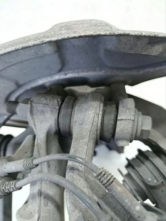 Set di Sospensione Posteriore BMW 7 2018 Lato Sinistro OEM 62165410 image 9