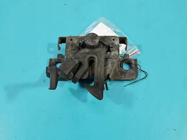 Motorhuvudlås 656017676R Dacia Sandero II 12-20 image 2