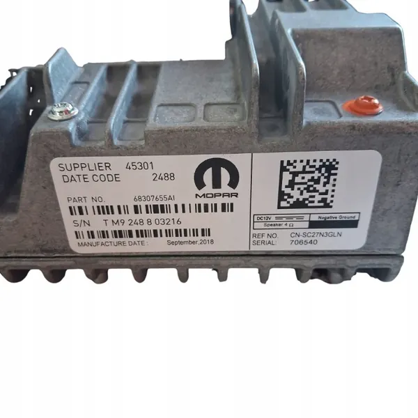 Panneau climatisation Dodge RAM 1500 2019 OEM 68307655AI image 3