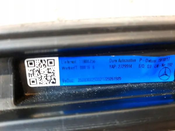 Mercedes-Benz GLC Dachreling OEM A2538900193 image 10