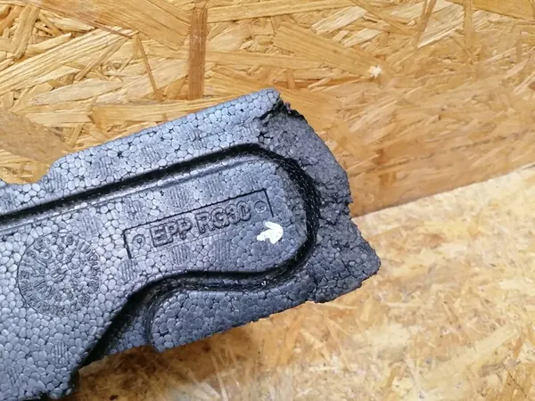 Etupuskuri-imuri Mercedes Benz W176 A-luokka 2012-2018 image 5