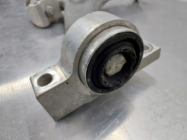 VOLVO XC90 II 2015+ Braccio di Controllo Anteriore Destro SPP16141 image 2