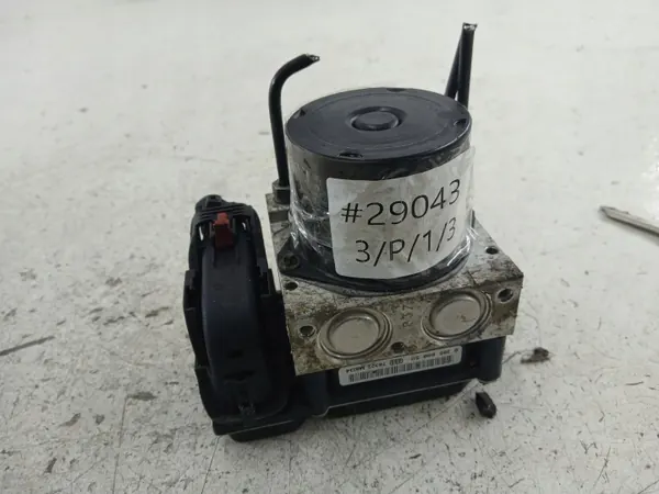 Pompe ABS OEM 6Q0614117S pour VW Polo 9N 1.4TDI image 9